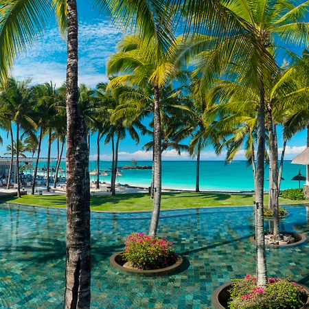 Constance Belle Mare Plage Exteriör bild View of the beach at the resort